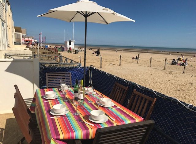 Places to Eat Within Walking Distance of Stowaway Beach House, Camber